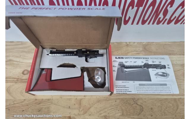 LOT 471 LEE POWDER SCALES