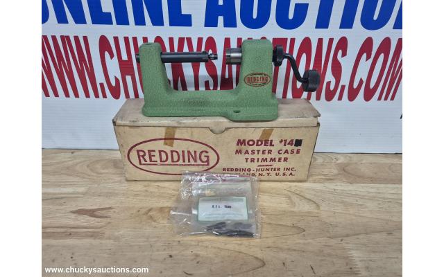 LOT 555 VINTAGE REDDING CASE TRIMMER