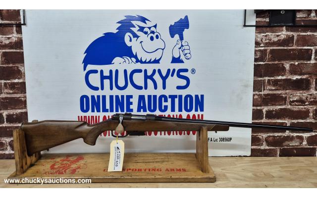 LOT 610 BRNO FOX 17 ACKLEY HORNET FU571