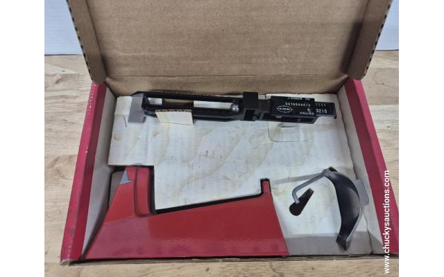 LOT 649 LEE SAFTY POWDER SCALES