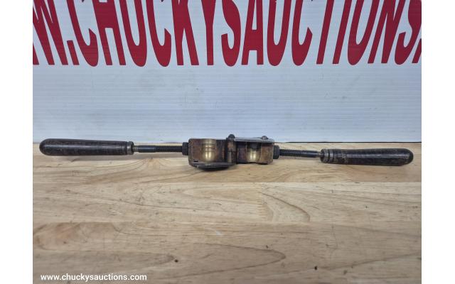 LOT 659 577 BULLET MINI MOULD