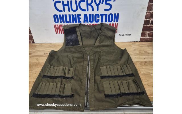 LOT 687 SHOTING VEST
