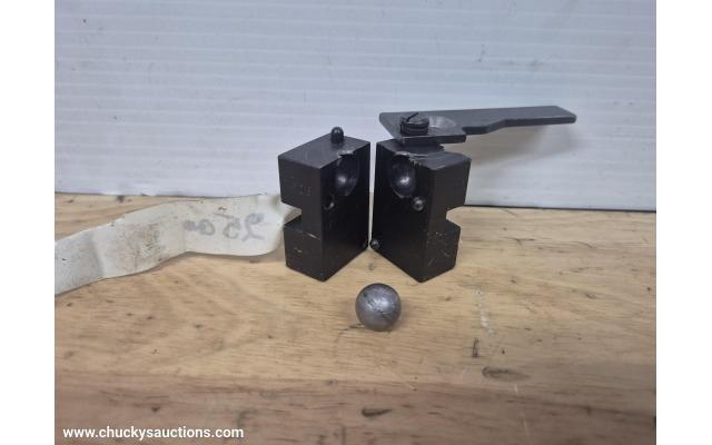LOT 768 25CAL MOULD ROUND BALL