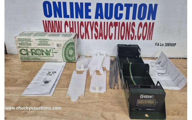 LOT 772 CHRONY  MODEL F-1
