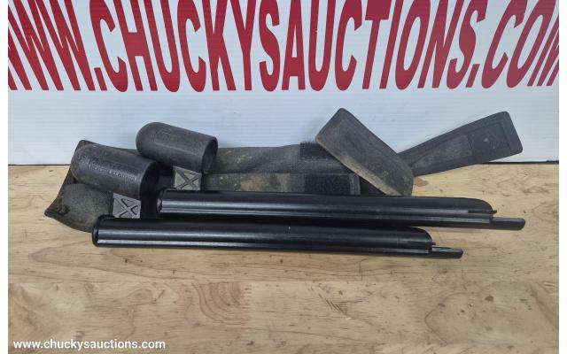 LOT 792 SHOTGUN TUBE SPEED LOADER X2