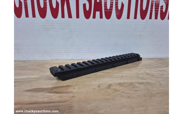 LOT 932  3-8TH DOVE TAIL FULL RAIL