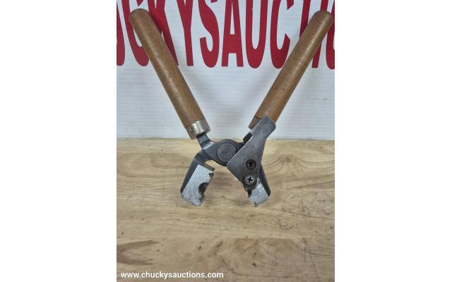 LOT 977 LEE MOULD 429-24-2R