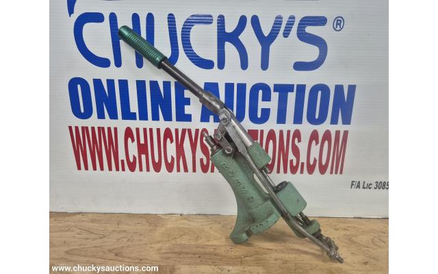 LOT 1072 RCBS LUBE AMATIC PRESS