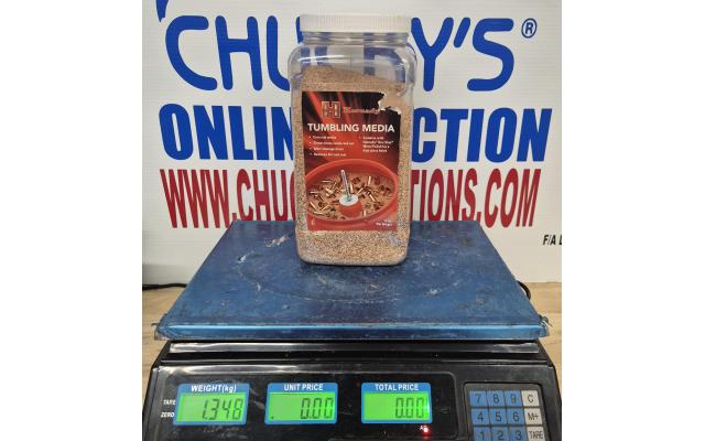 LOT 1167 HORNADY TUMBLER MEDIA APPROX 1.348 KG