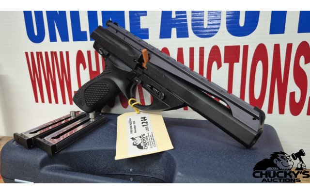 LOT 1244 BERETTA U22 NEOS PISTOL GB853